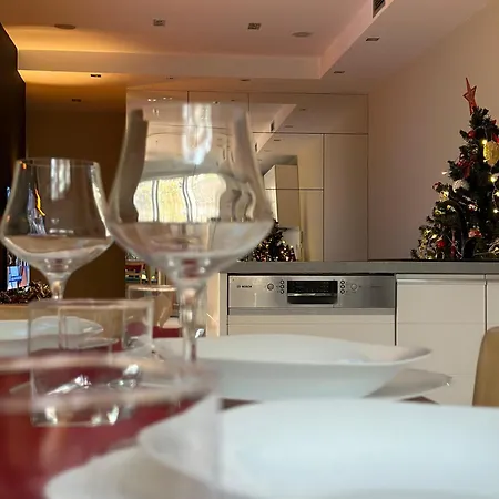 Klt Blloku Center Apartman Tirana