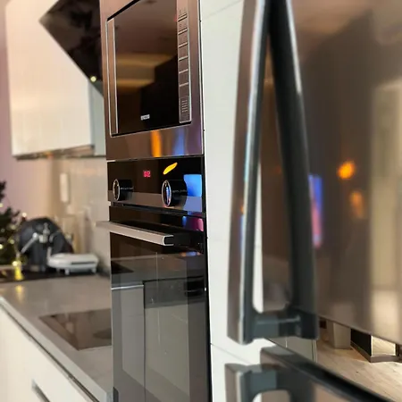 Klt Blloku Center Apartamento *